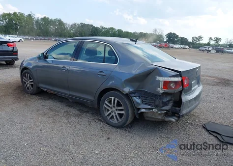 2006 Volkswagen Jetta Tdi z USA, uszkodzony, nr VIN 3VWST71K96M830214